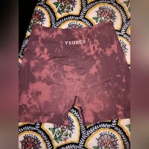 Yeoreo Pink Camo/Lava Patterned Shorts